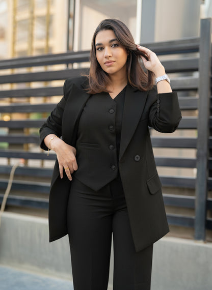 Oversized Suit ( بليزر وبنطلون)