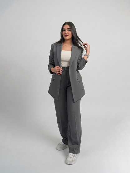 Oversized Suit ( بليزر وبنطلون)